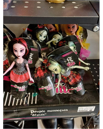 POUPEE MANNEQUIN  ALYSEE